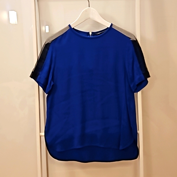 Blue boxy top with mesh detail M - Picture 1 of 3